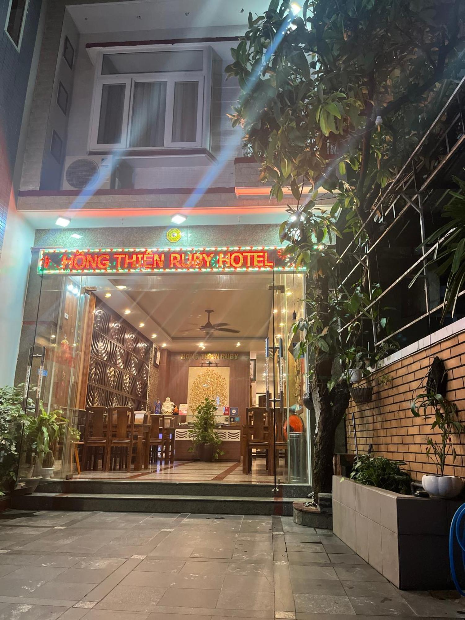 Hong Thien Ruby Hotel Hué Eksteriør billede