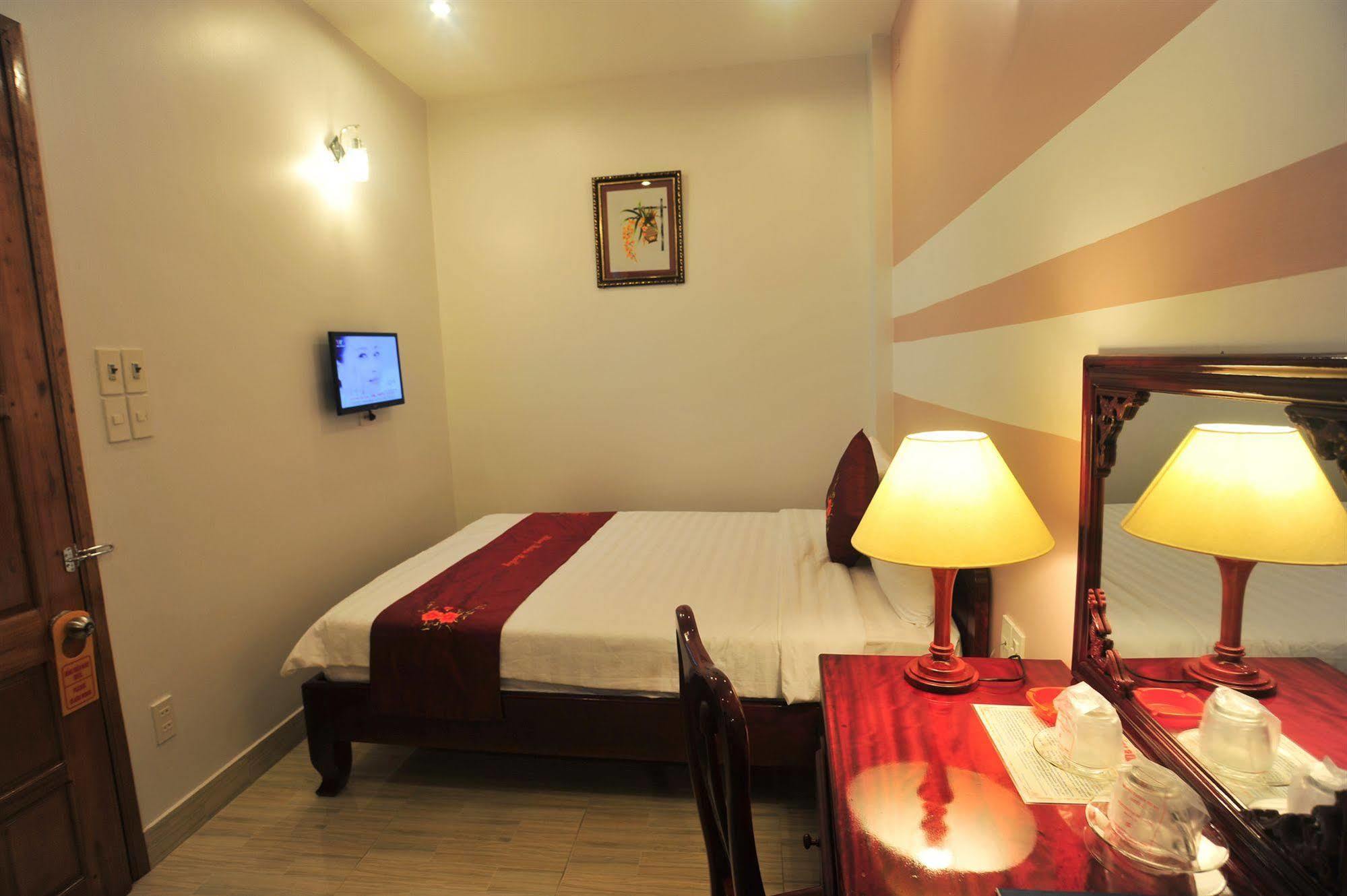 Hong Thien Ruby Hotel Hué Eksteriør billede