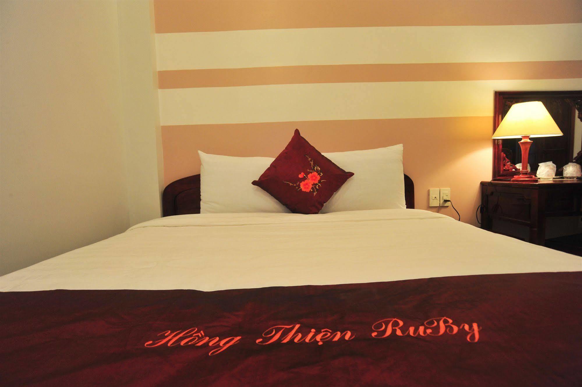 Hong Thien Ruby Hotel Hué Eksteriør billede